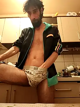 Snapshot of vulpe8400 chatting on 02/15/25, 04:45 vulpe8400 online show from 02/15/25, 04:45