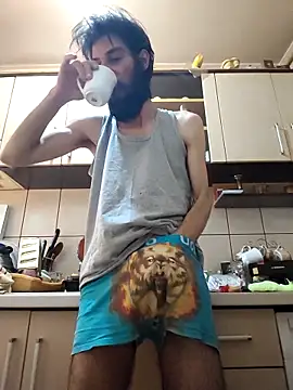 Snapshot of vulpe8400 chatting on 03/19/25, 04:47 vulpe8400 online show from 03/19/25, 04:47