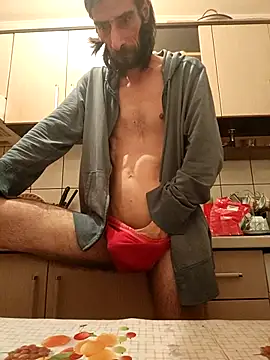 Snapshot of vulpe8400 chatting on 09/24/25, 10:57 vulpe8400 online show from 09/24/25, 10:57