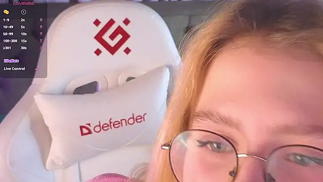 Snapshot of jenny_bunny_ chatting on 02/27/25, 07:34 jenny bunny online show from 02/27/25, 07:34