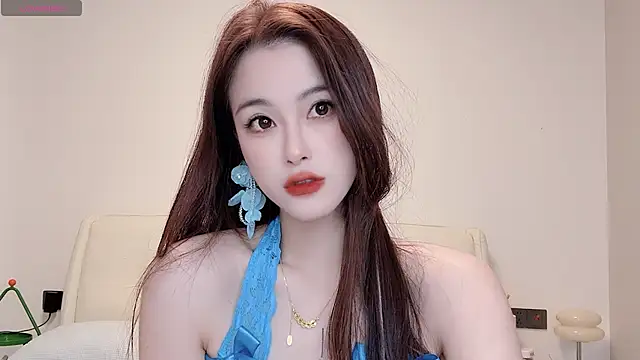 Snapshot of Neyllar chatting on 02/28/25, 09:36 Neyllar online show from 02/28/25, 09:36