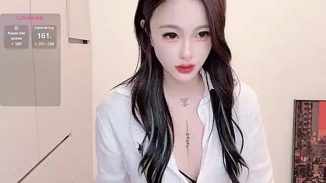 Snapshot of Neyllar chatting on 09/09/25, 03:00 Neyllar online show from 09/09/25, 03:00