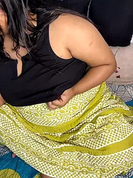 RDX BOY28 online show from 12/01/25, 09:14