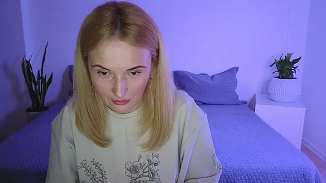 AlisssaRose online show from 03/21/25, 06:51