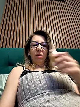 SukyGirl online show from 02/06/25, 05:25