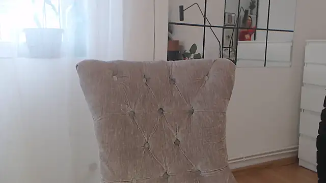 SukyGirl online show from 02/06/25, 08:29