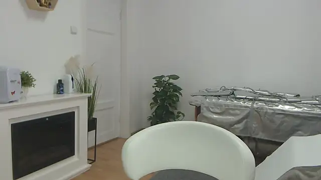 SukyGirl online show from 02/27/25, 09:54