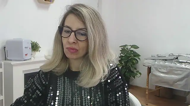 SukyGirl online show from 03/03/25, 09:11