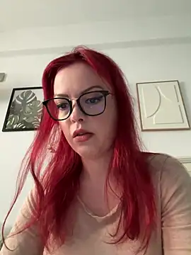 AylaRed online show from 04/23/26, 06:03