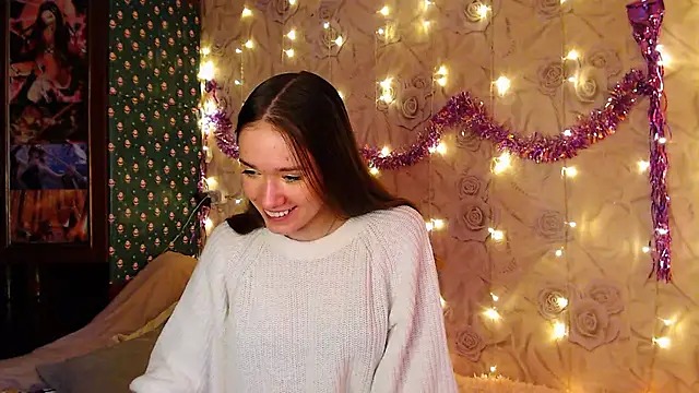 fluffy kitty  online show from 03/02/25, 03:56