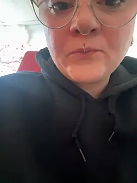 Sweetleeahxx online show from 12/05/25, 02:58