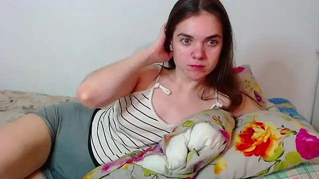 SallyMkn online show from 10/14/25, 05:25