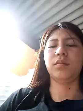 Snapshot of Sara_Brownx chatting on 02/06/25, 12:11 Sara Brownx online show from 02/06/25, 12:11