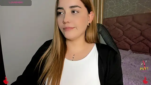 Lucia star   online show from 12/10/24, 10:26