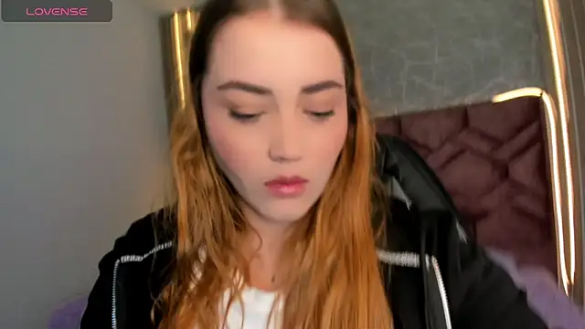 Lucia star   online show from 01/02/25, 01:19