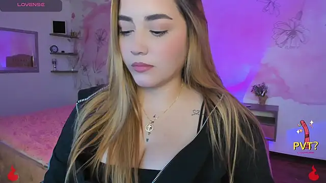 Lucia star   online show from 02/16/25, 02:09