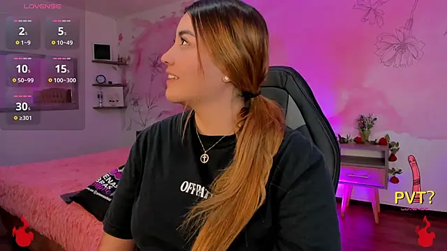 Lucia star   online show from 03/19/25, 06:46