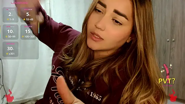 Lucia star   online show from 12/20/25, 03:46