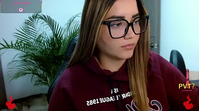 Lucia star   online show from 03/10/26, 01:27