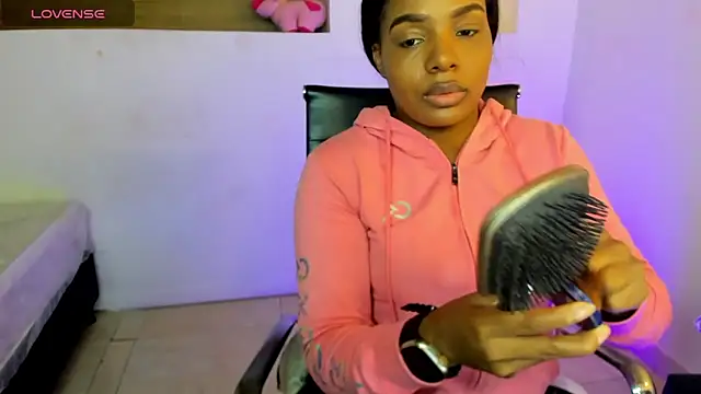 Snapshot of IvyBliss8 chatting on 02/17/25, 12:38 IvyBliss8 online show from 02/17/25, 12:38