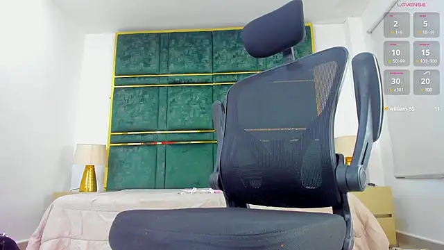 Latrellx7 online show from 01/25/25, 02:47