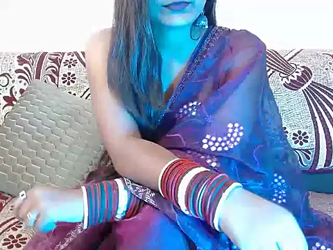 Snapshot of miss_sona27 chatting on 03/08/25, 05:22 miss sona27 online show from 03/08/25, 05:22