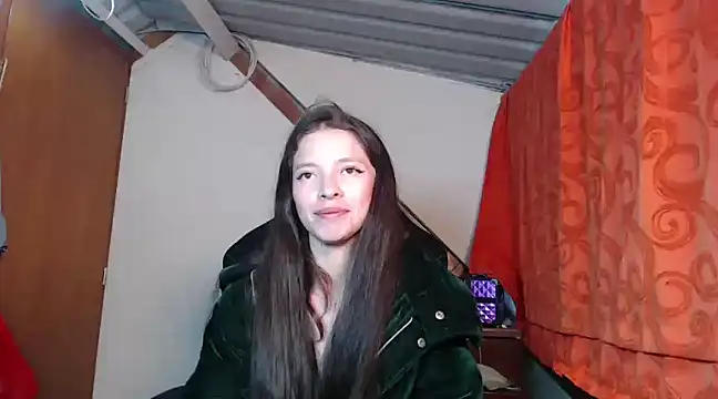 sweetdam12 online show from 12/31/24, 10:45