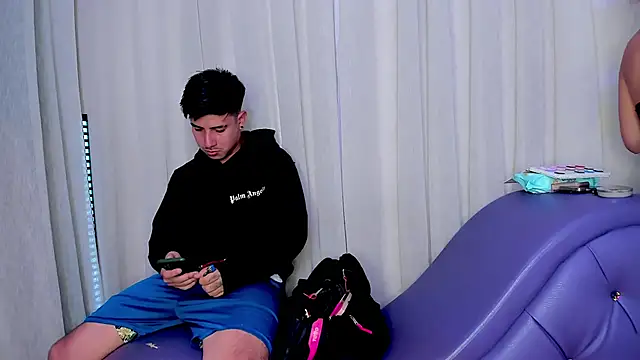 Yourslust  online show from 01/05/26, 07:50