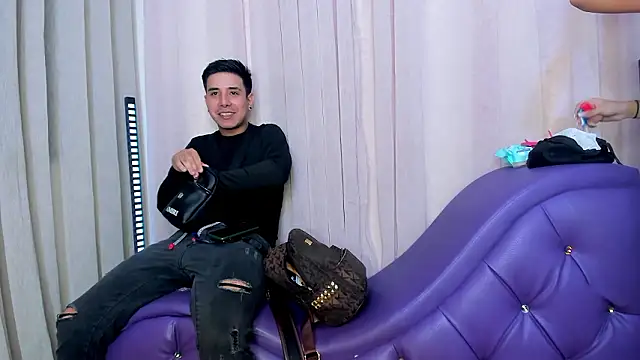 Yourslust  online show from 03/07/26, 08:06