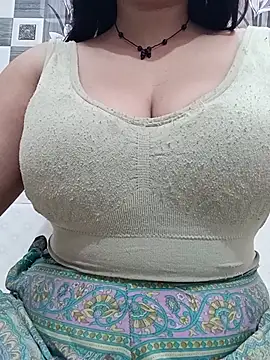 cute-mahek online show from 05/29/26, 08:51