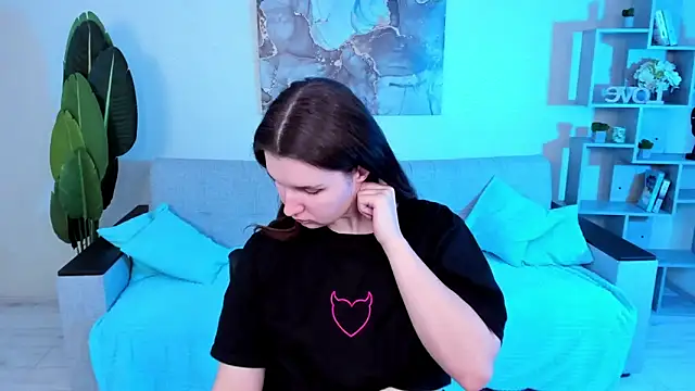 BonneyLove online show from 01/21/25, 10:41