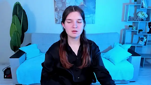 BonneyLove online show from 01/28/25, 08:04