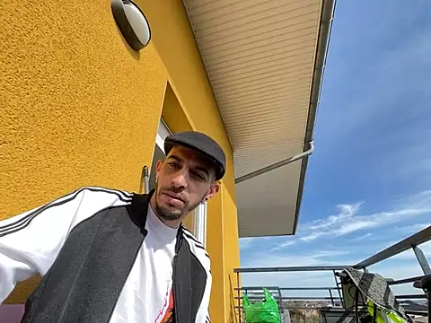 Rebeu313 online show from 03/02/25, 01:49