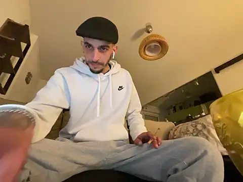 Rebeu313 online show from 03/04/25, 10:16