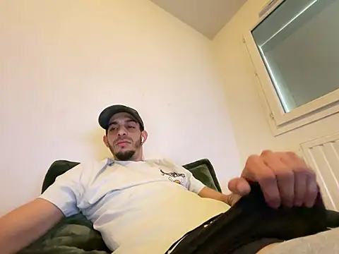 Rebeu313 online show from 01/14/26, 12:00