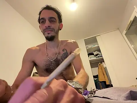 Rebeu313 online show from 04/04/26, 12:42