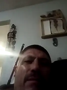 Snapshot of B_DOGG69 chatting on 01/25/25, 11:02 B DOGG69 online show from 01/25/25, 11:02