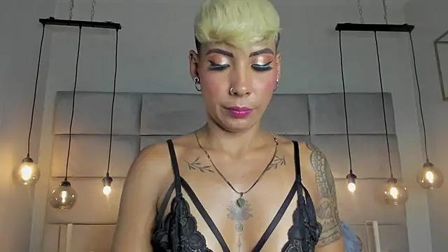 MiaMorgan  online show from 01/24/25, 03:02