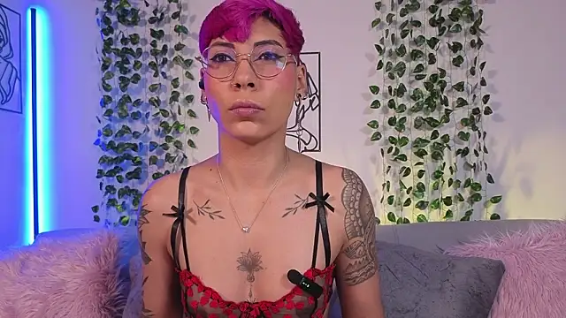 MiaMorgan  online show from 03/03/26, 09:48