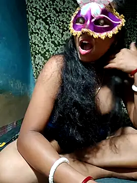 Snapshot of AparnaBoudi chatting on 11/05/25, 06:41 AparnaBoudi online show from 11/05/25, 06:41