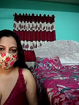 Taniya07 online show from 03/15/26, 06:03