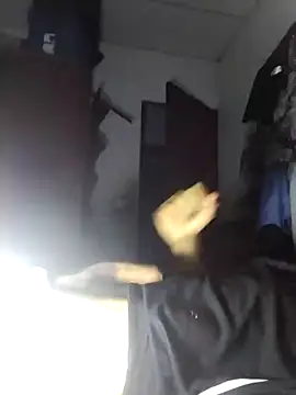 Snapshot of Alexander1321urhr chatting on 12/10/24, 01:43 Alexander1321urhr online show from 12/10/24, 01:43