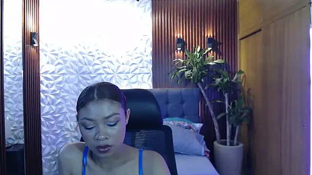 Perla prg online show from 01/31/25, 07:08