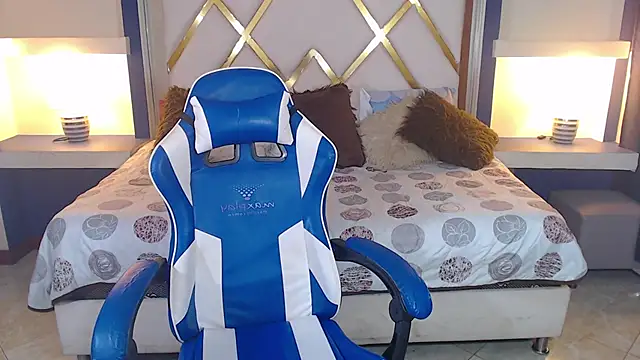 Perla prg online show from 03/01/25, 04:44