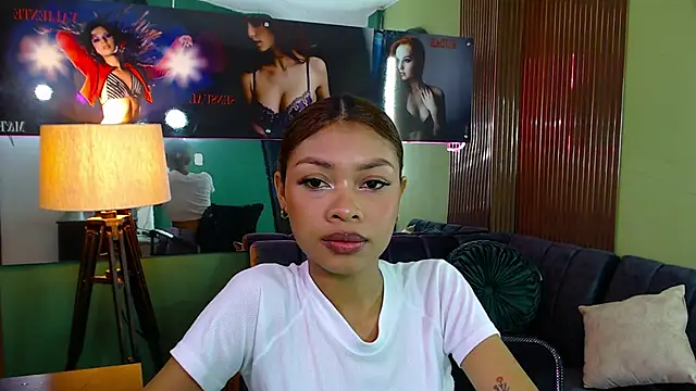 Perla prg online show from 03/04/25, 12:12