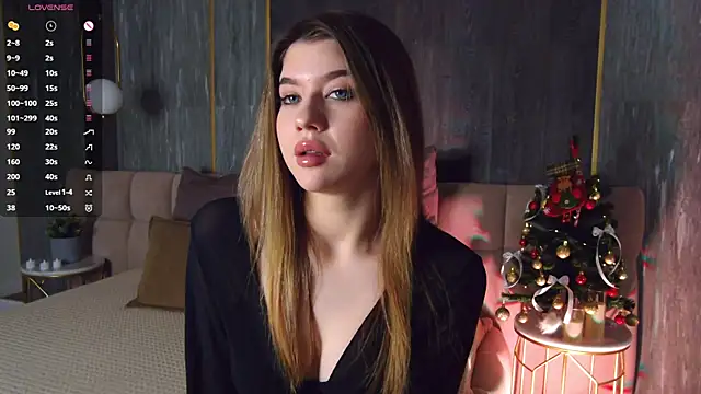 Sara Lewiis online show from 12/15/25, 04:44