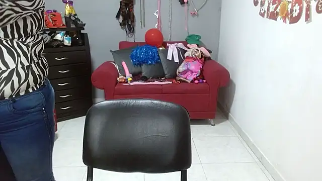 emperabigbootybigass online show from 02/27/25, 03:37