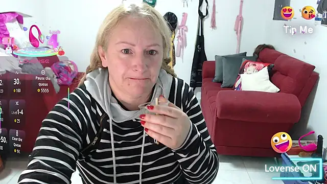 emperabigbootybigass online show from 11/27/25, 12:18