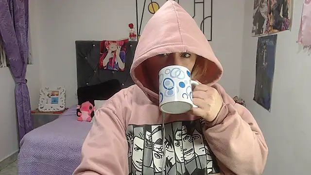 Snapshot of emperabigbootybigass chatting on 06/10/26, 12:26 emperabigbootybigass online show from 06/10/26, 12:26
