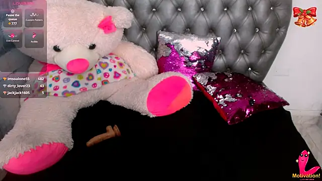 samy  milf online show from 12/15/24, 04:40